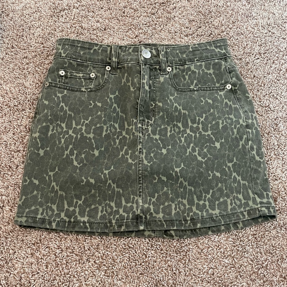 american eagle skirt